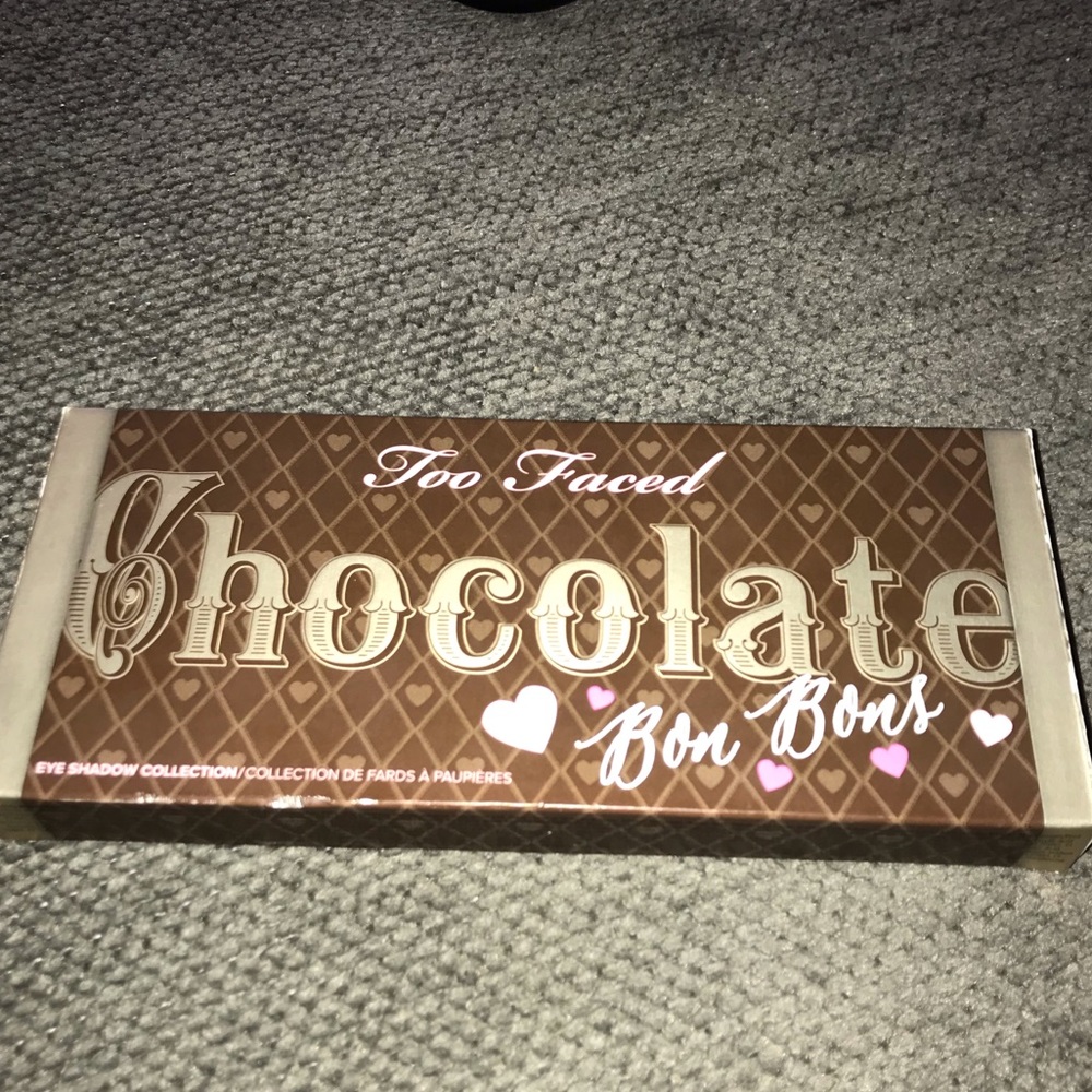 Too faced chocolate bon bons paletteSOLD